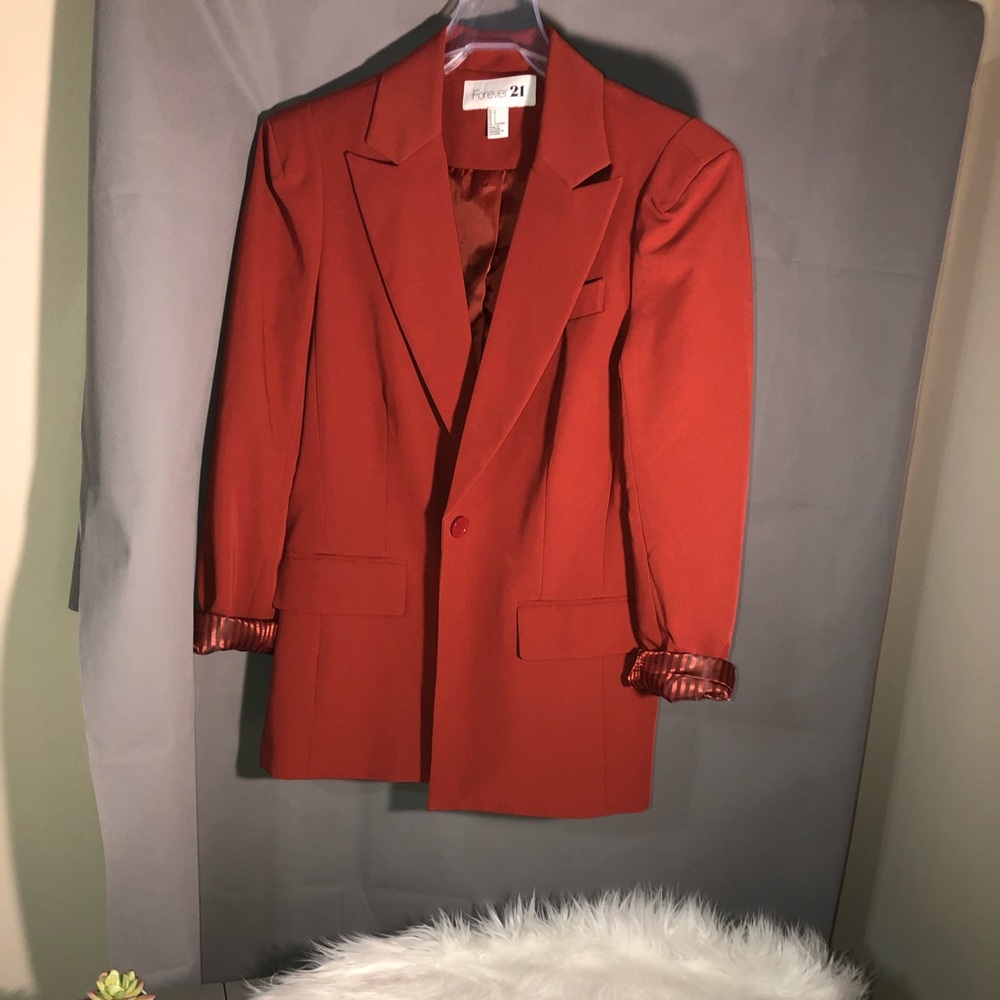 One button blazer